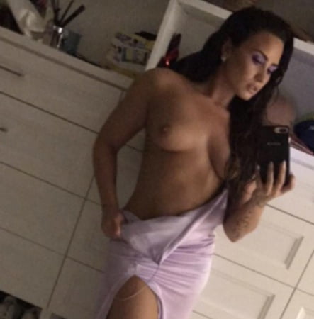 Finest Demi Lovato Nude Leak Gif