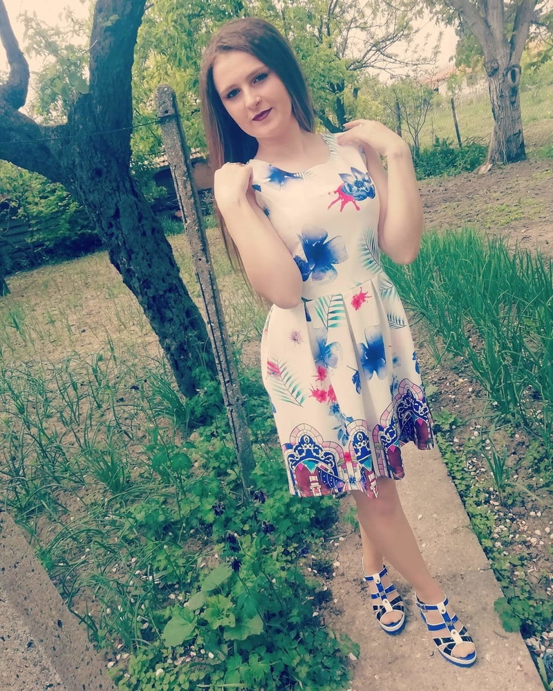 Teen photo #324650934