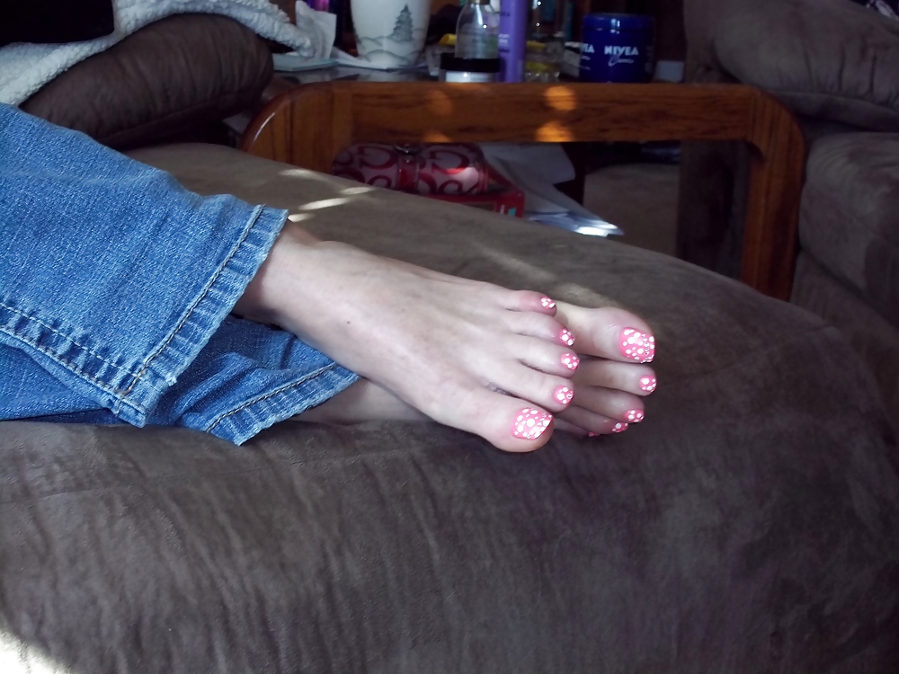 Chance's sexy pink toes porn gallery