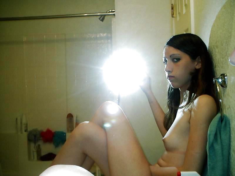 Hot Mirror & Self Shots 06 porn gallery