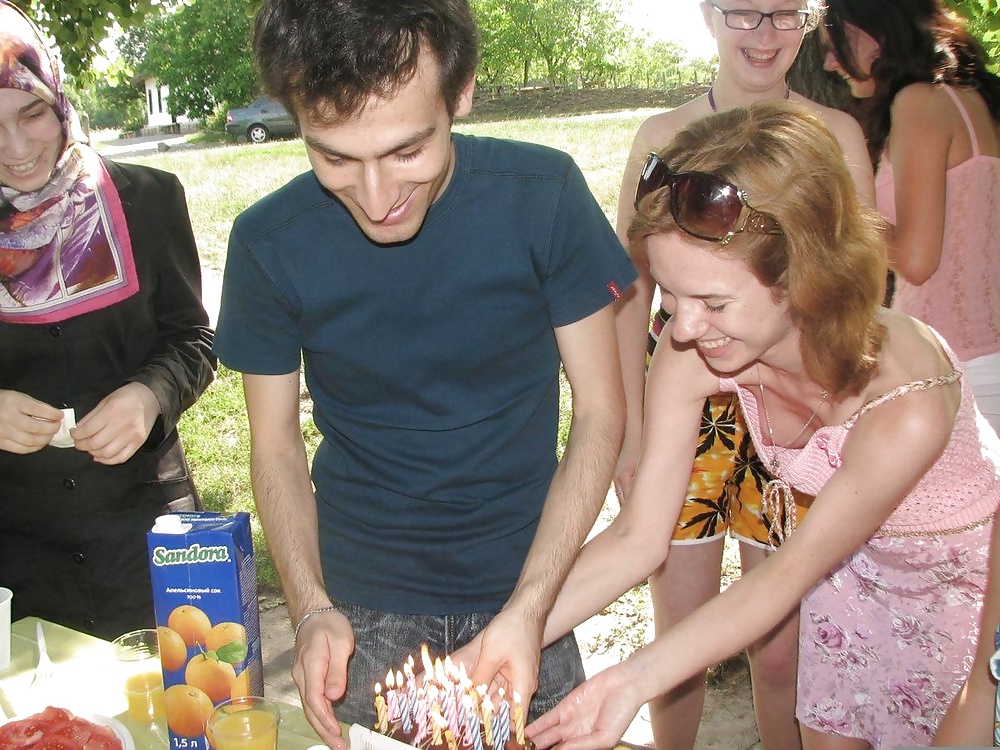 Downblouse porn gallery