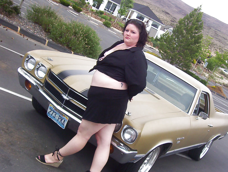 Plumper and her Hot Rod ElCamino porn gallery