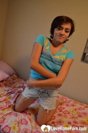 would you give my pussy a rough pounding         