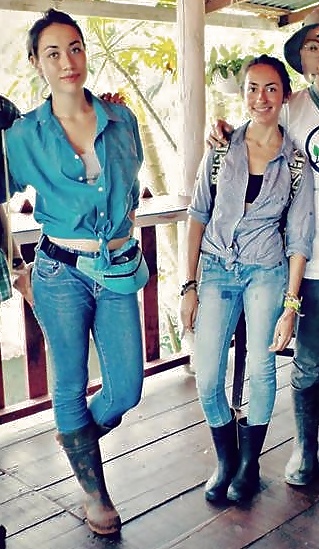 Latina petite Alina Ramirez porn gallery