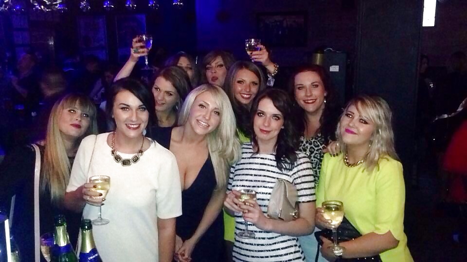 Heavenly bodied bimbo slut porn gallery