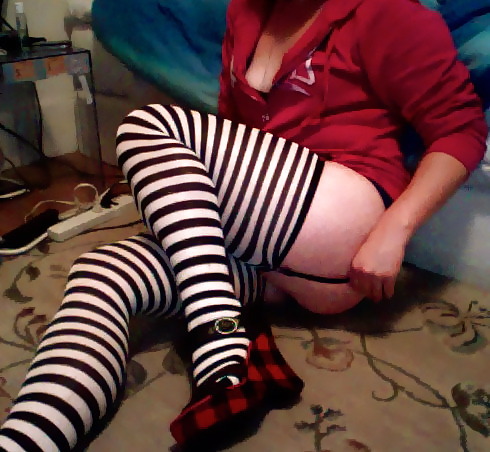 Self shot slut porn gallery