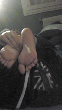 GF feet