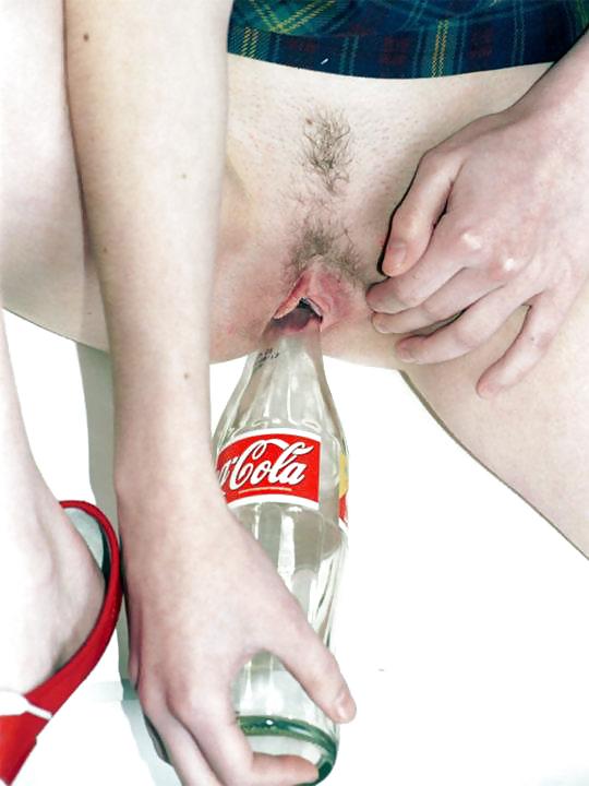 PLAY WITH COKE porn gallery