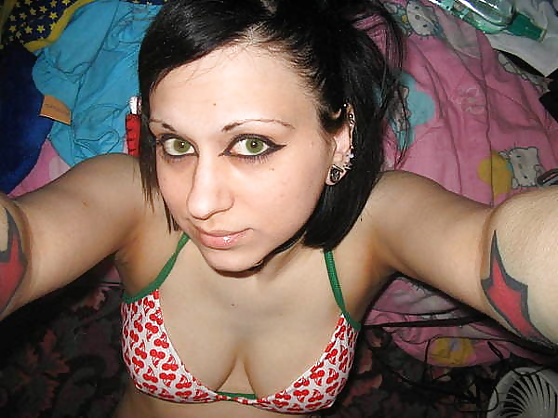 Emo teen girls porn gallery