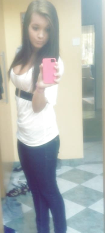 Little slut needs dirty comments porn gallery