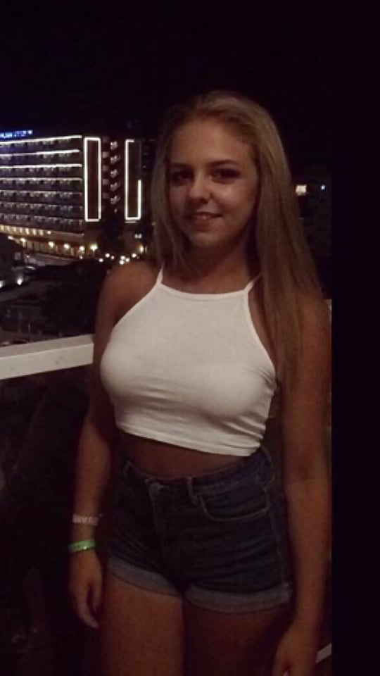 German Teen Nicole porn gallery
