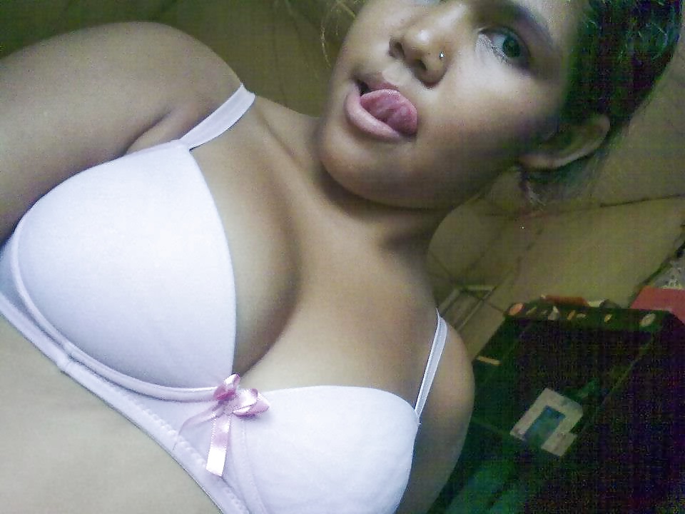 Litlle sluts exposed porn gallery