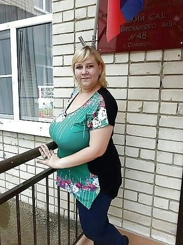 huge tits porn gallery