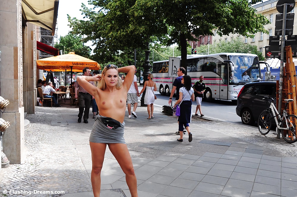 Public Nude In Berlin 4 porn gallery