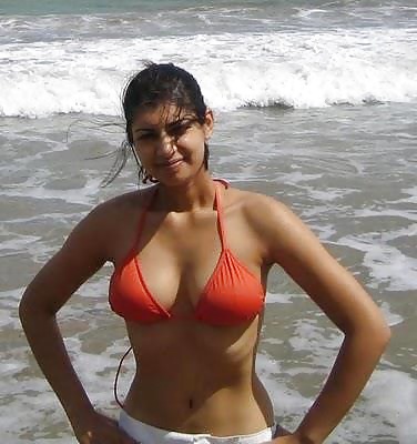 sexy slutty east indian cock whore. comment and rate plz. porn gallery