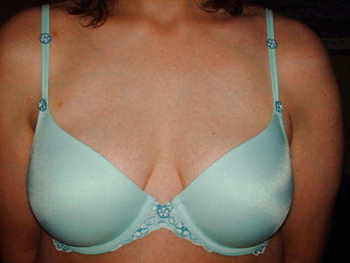 Woman their sell bras on the net 4 porn gallery