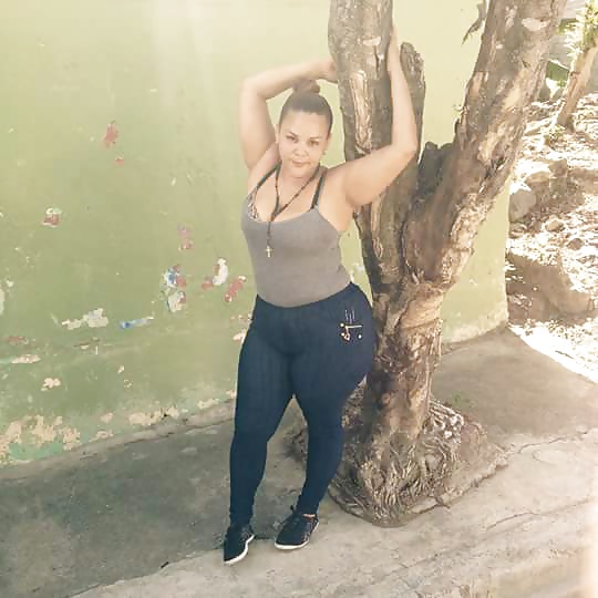 Madura megaculona de face (denis) porn gallery