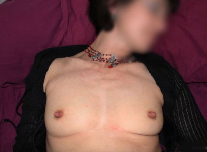 Tits - breast - Nipples- mamelons 166 - 20 Photos 
