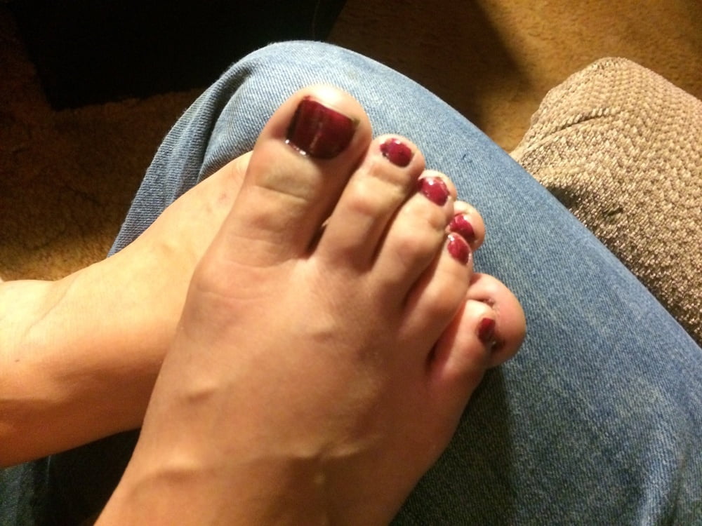 Girlfriend sexy feet - 87 Pics 