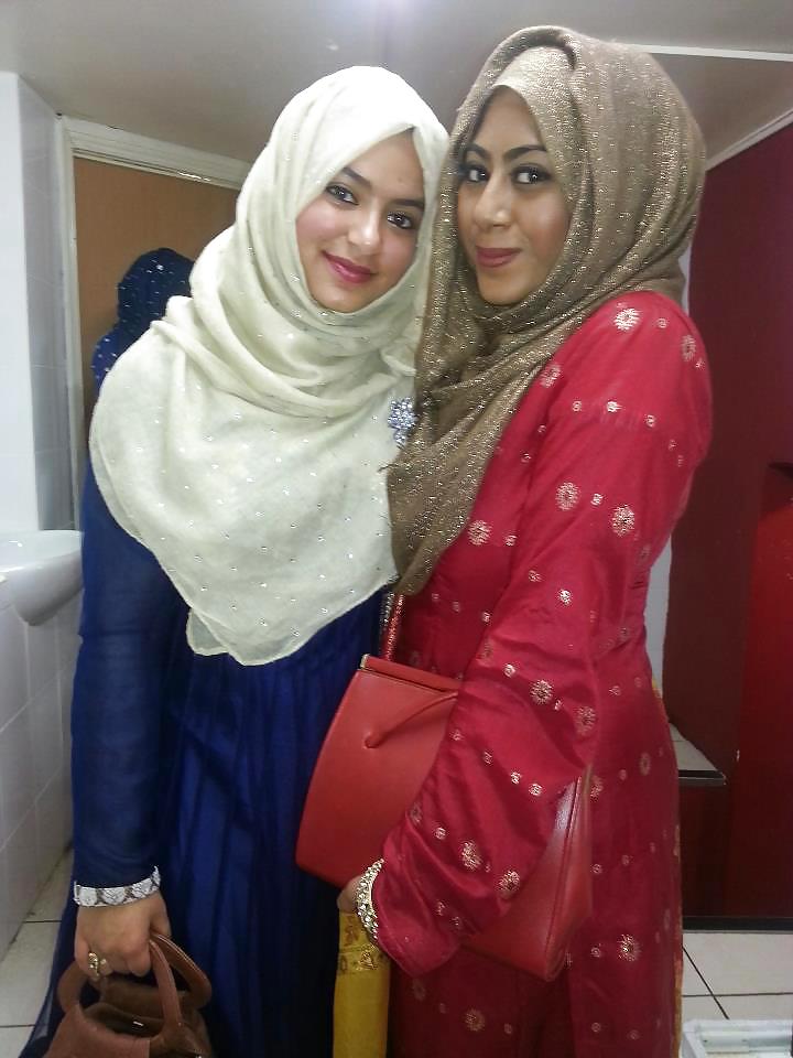 Mixed Hijabi Hot Cunts porn gallery