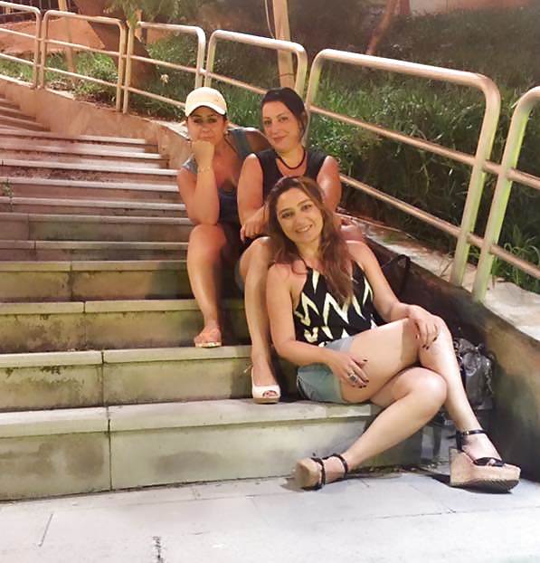 Turkish Mom Hatice porn gallery