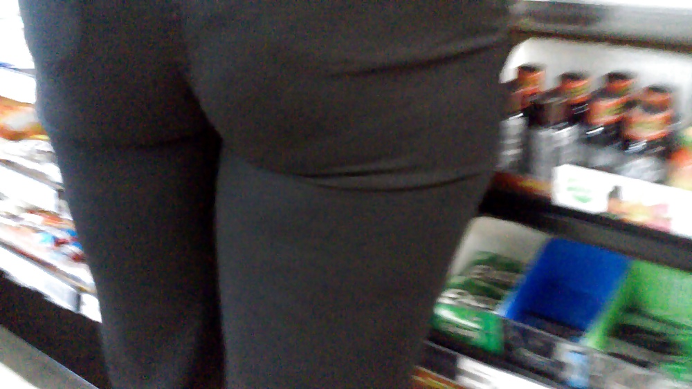 phat ass at 7 eleven porn gallery