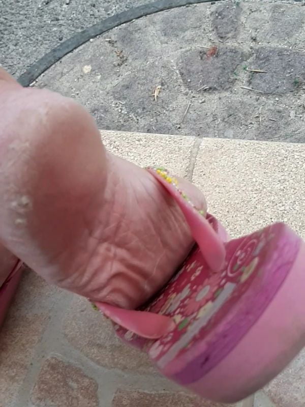 Piedi di zie, nonne, mamme. porn gallery
