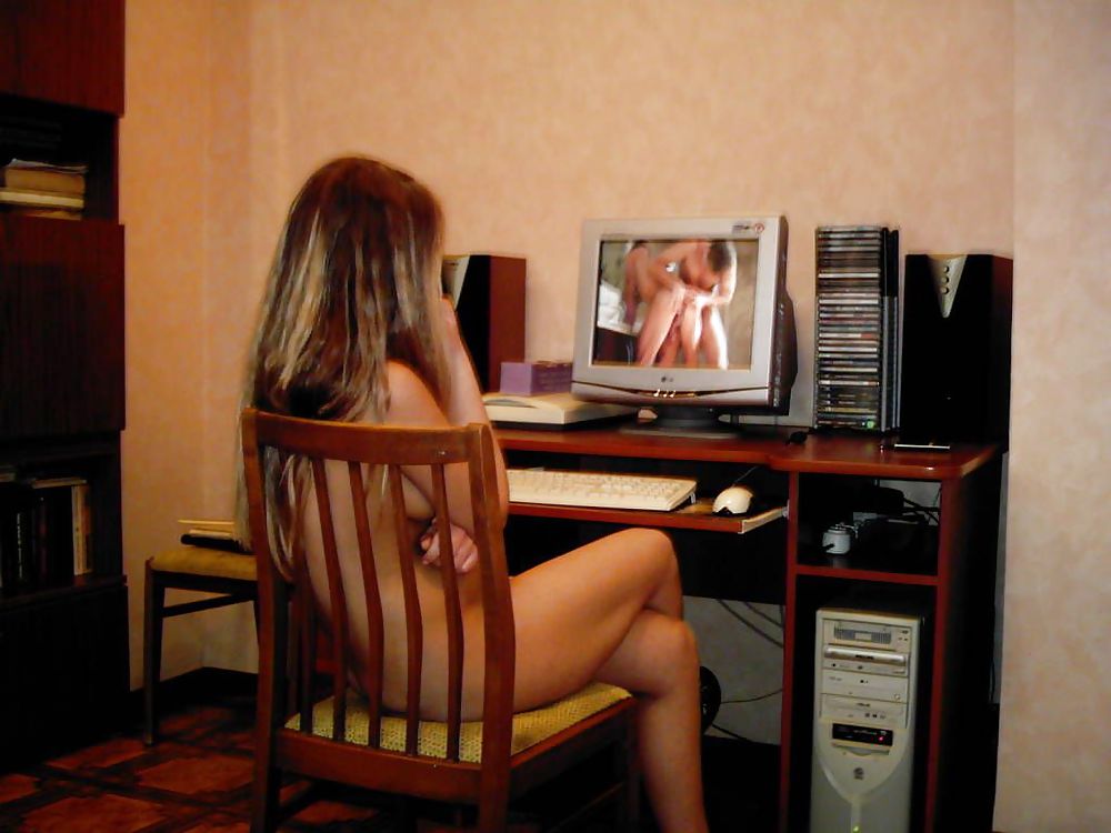 Girls and computers porn gallery