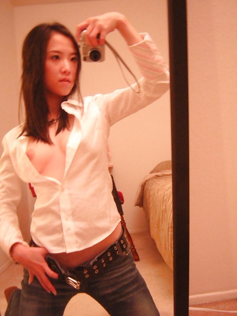 Pretty Asian 40 porn gallery