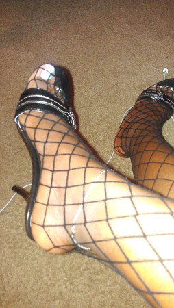 Sexy Ebony Toes In Stockings