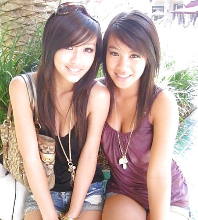 Cute Asian Girls