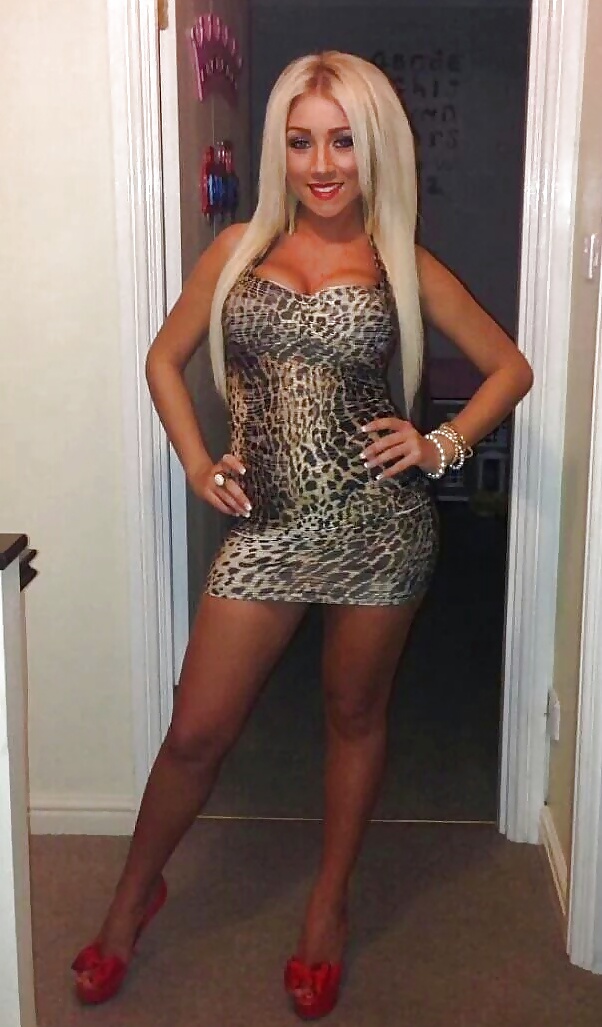 Bimbo sluts 1 porn gallery