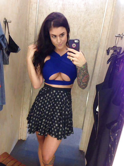 selfie in changing room.43 porn gallery