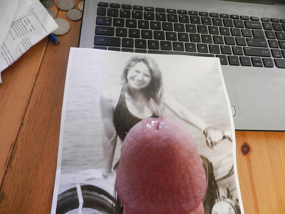 Bikie slut gets another tribute porn gallery