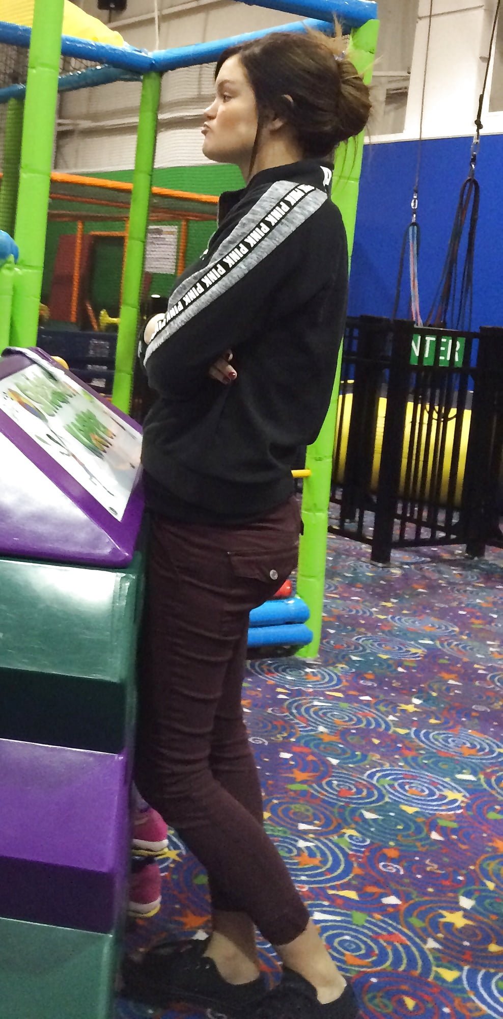 Drop dead gorgeous PAWG MILF porn gallery