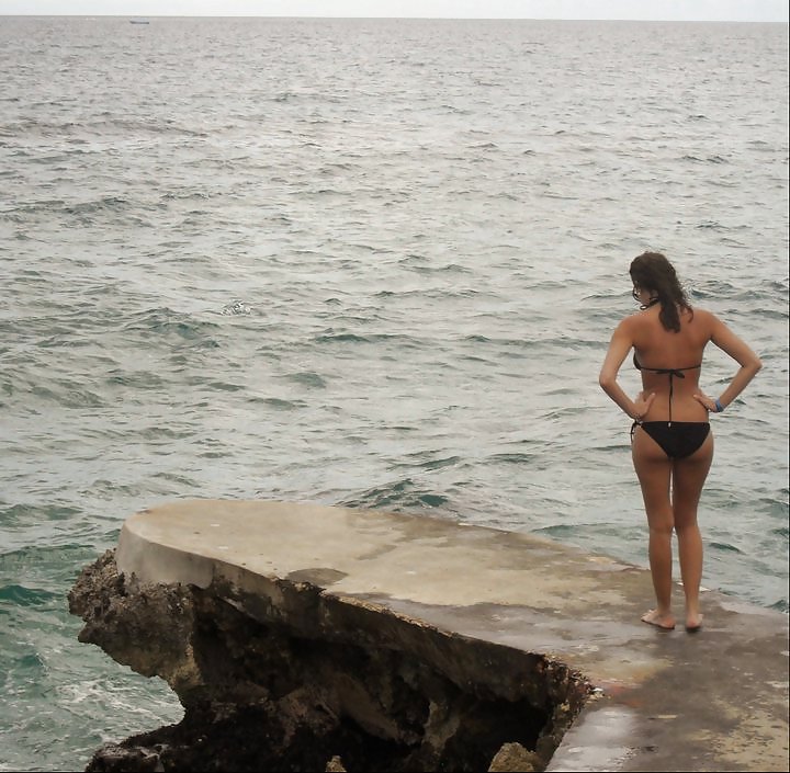 Friend that needs to be cummed on porn gallery