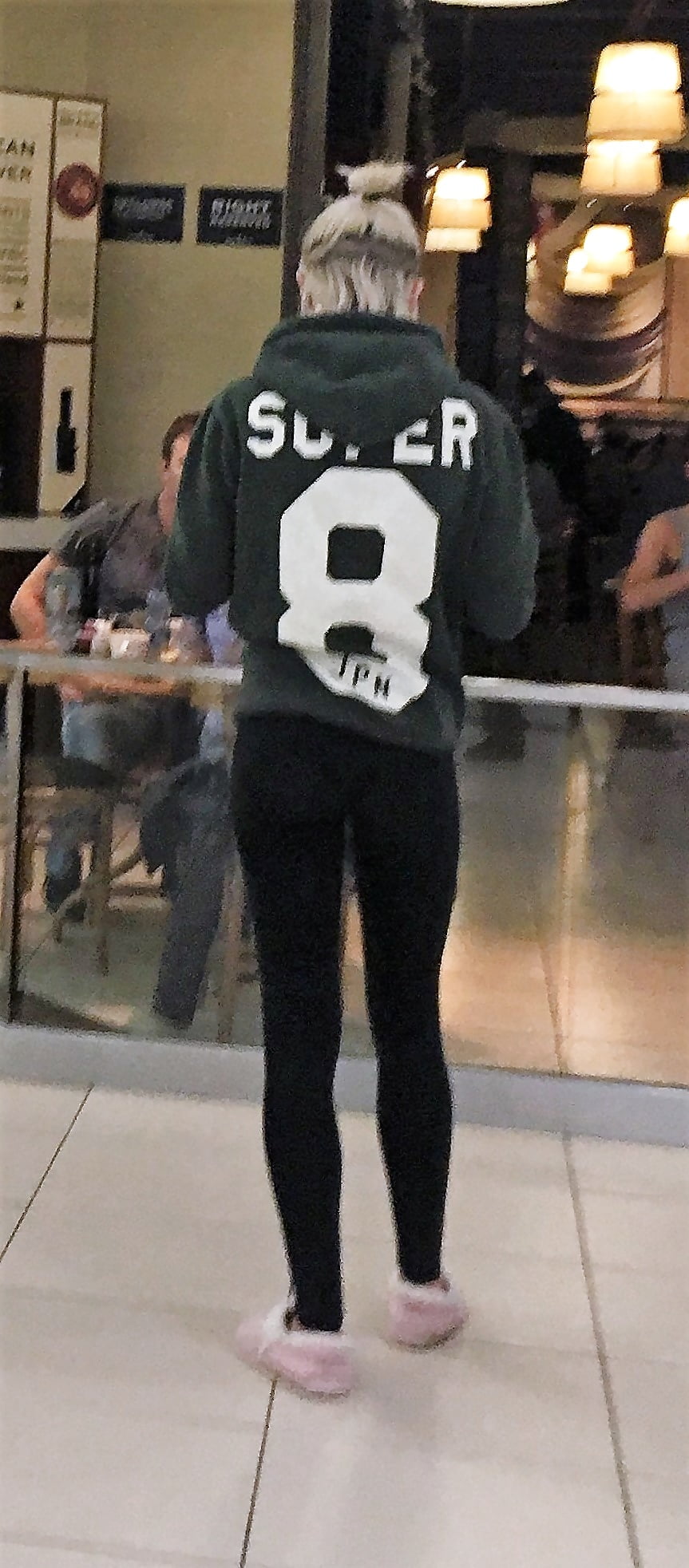 Sexy tight little mall slut porn gallery