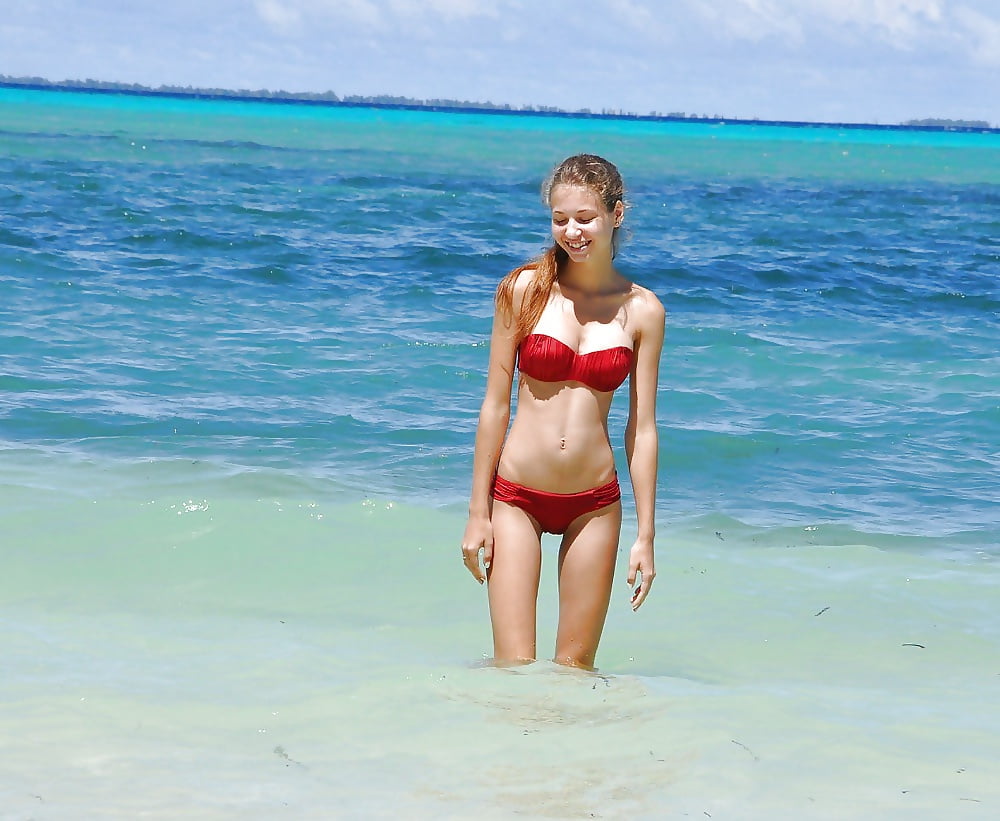 Bikini Time porn gallery