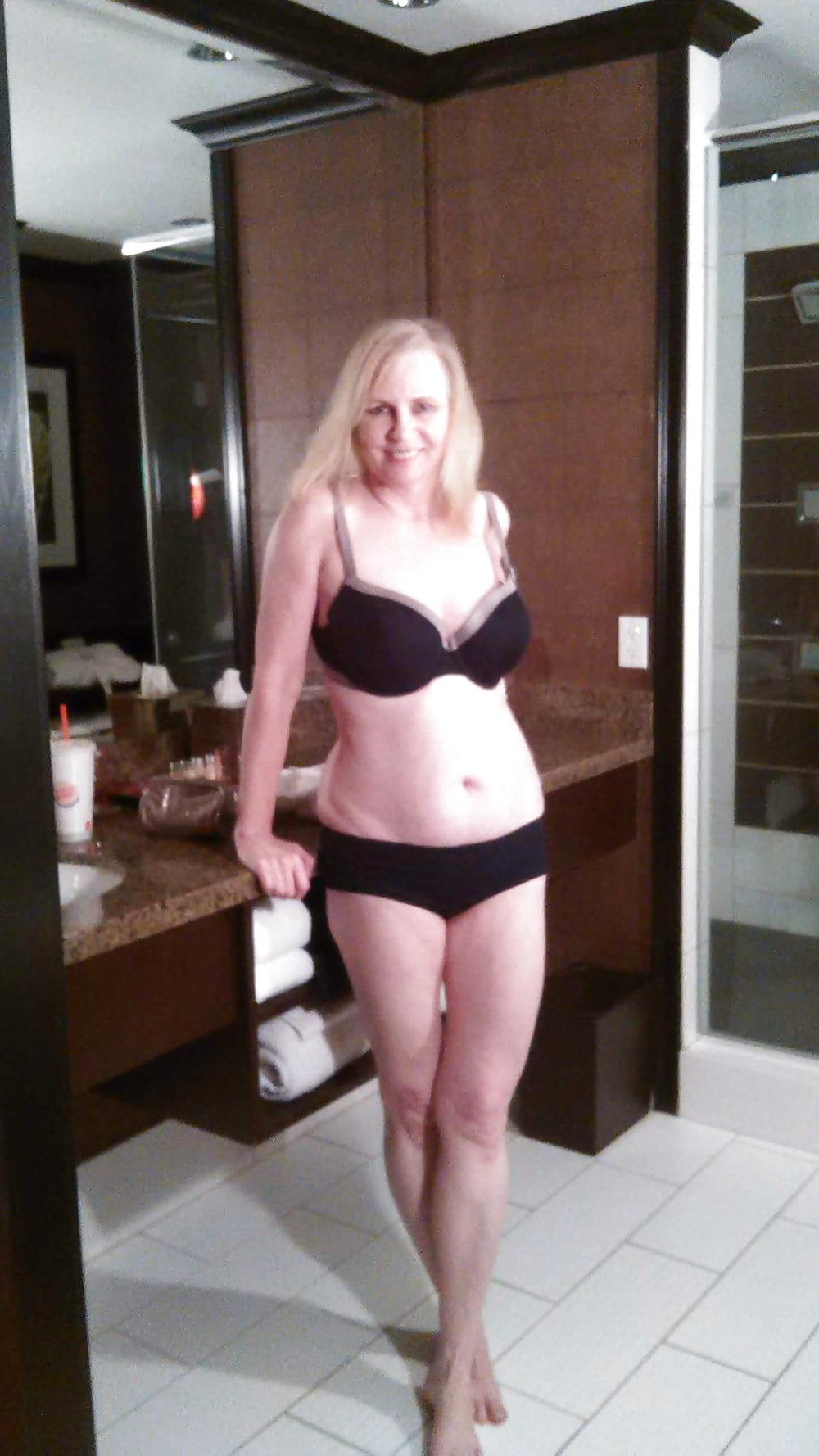 face book wifes and gf 3 porn gallery