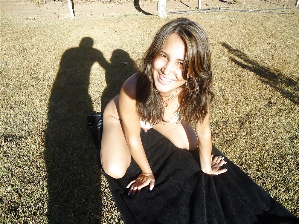Novinha Final de semana porn gallery