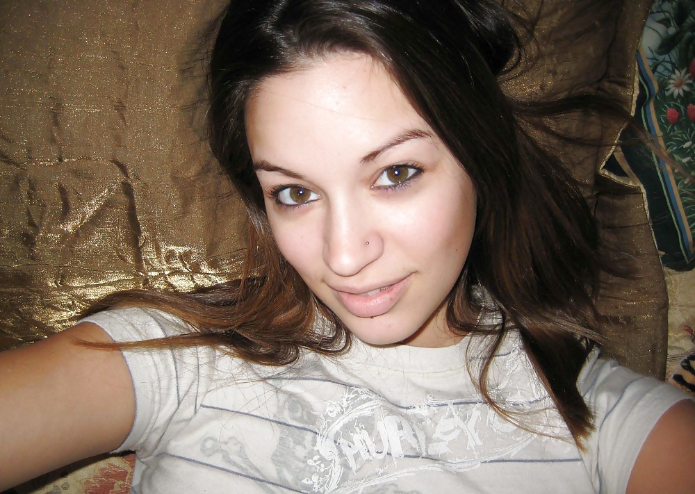 KLEINE SCHLAMPE II porn gallery