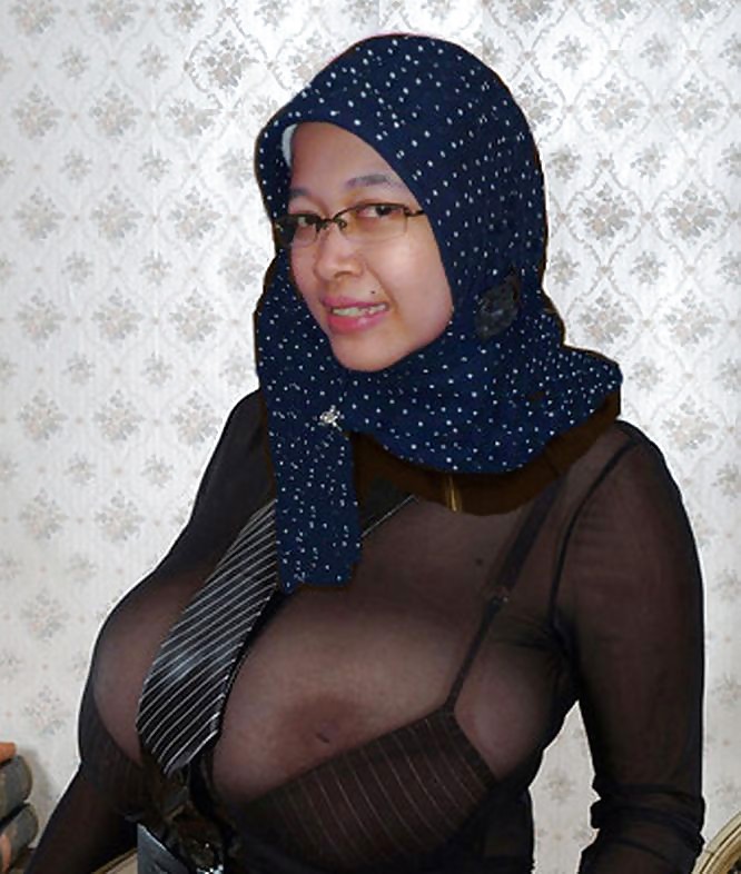 HIJAB SLUTS porn gallery