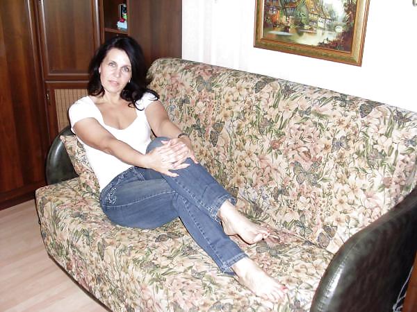 Black Hair Mothers porn gallery