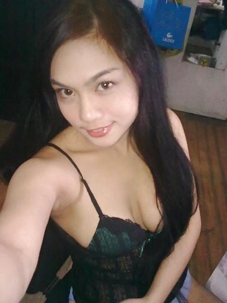 Hot Pinay Amateur porn gallery