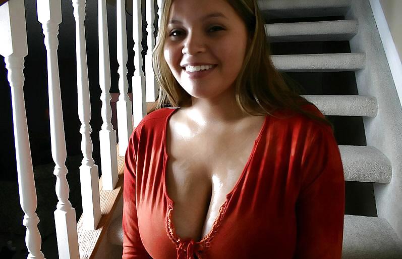 BUSTY AMATEUR II porn gallery