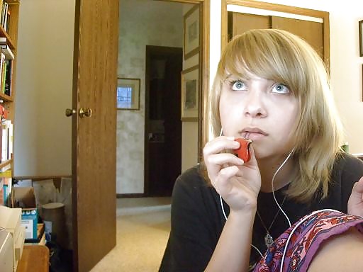 SmutDates Username 'Pupute' porn gallery