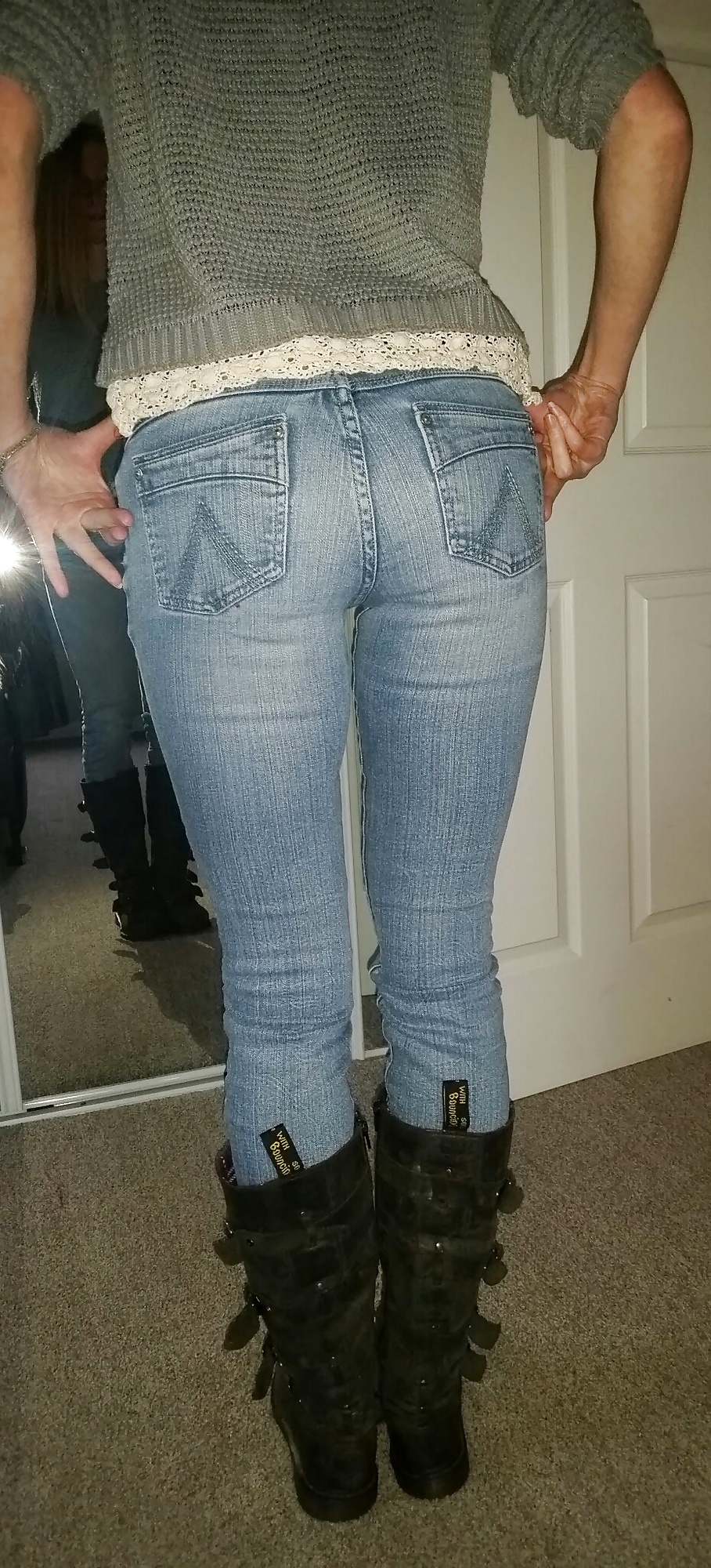 random jeans, ass, bra shots porn gallery