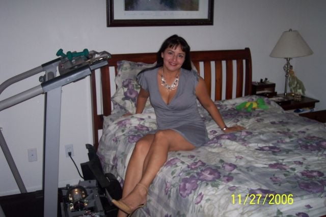 Latina milf - 167 Photos 