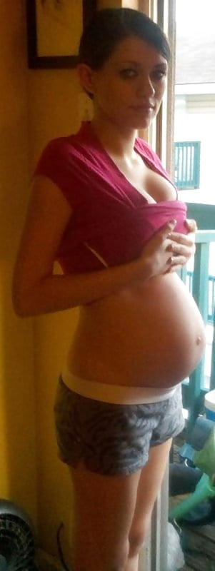 Cute Pregnant Teens porn gallery