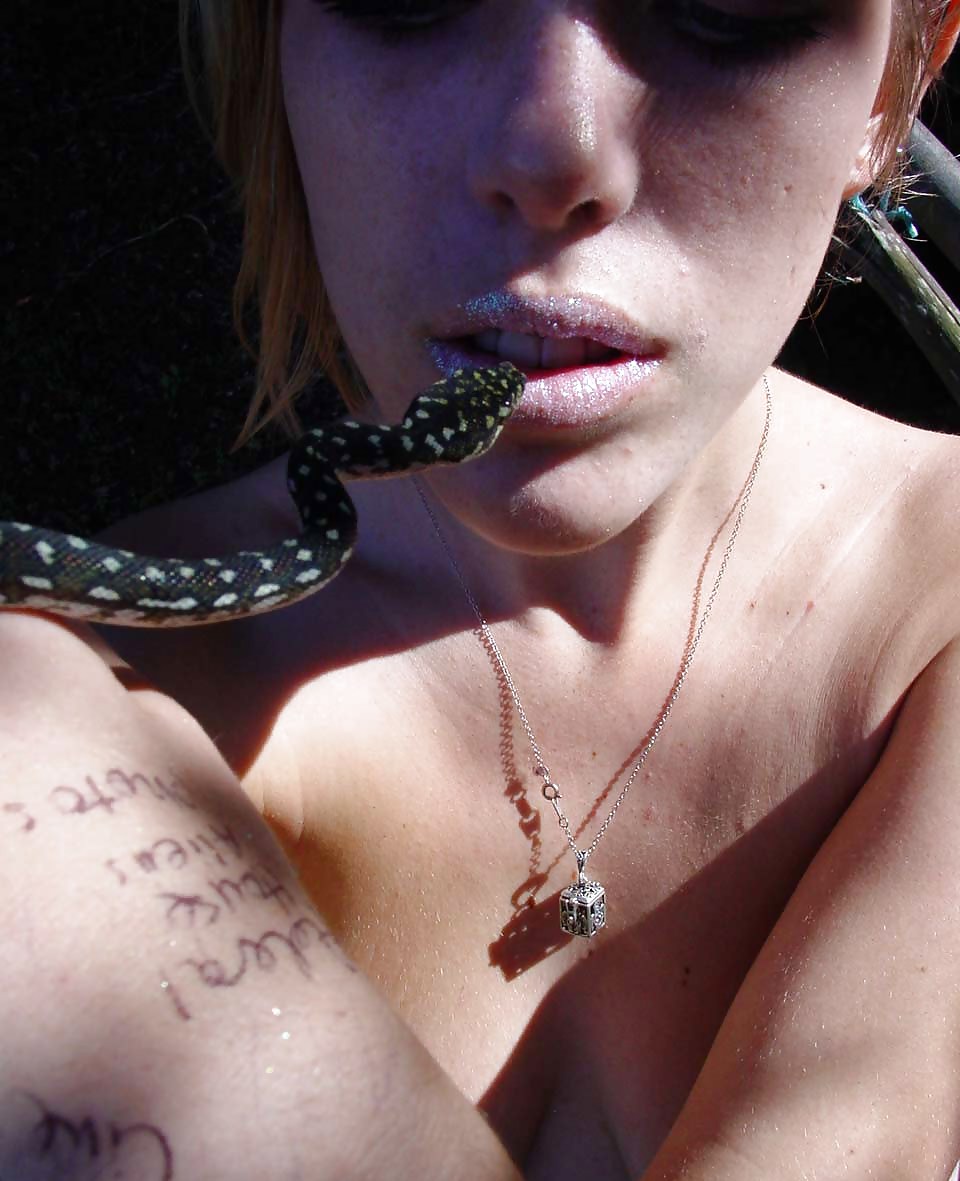 snake charmer porn gallery